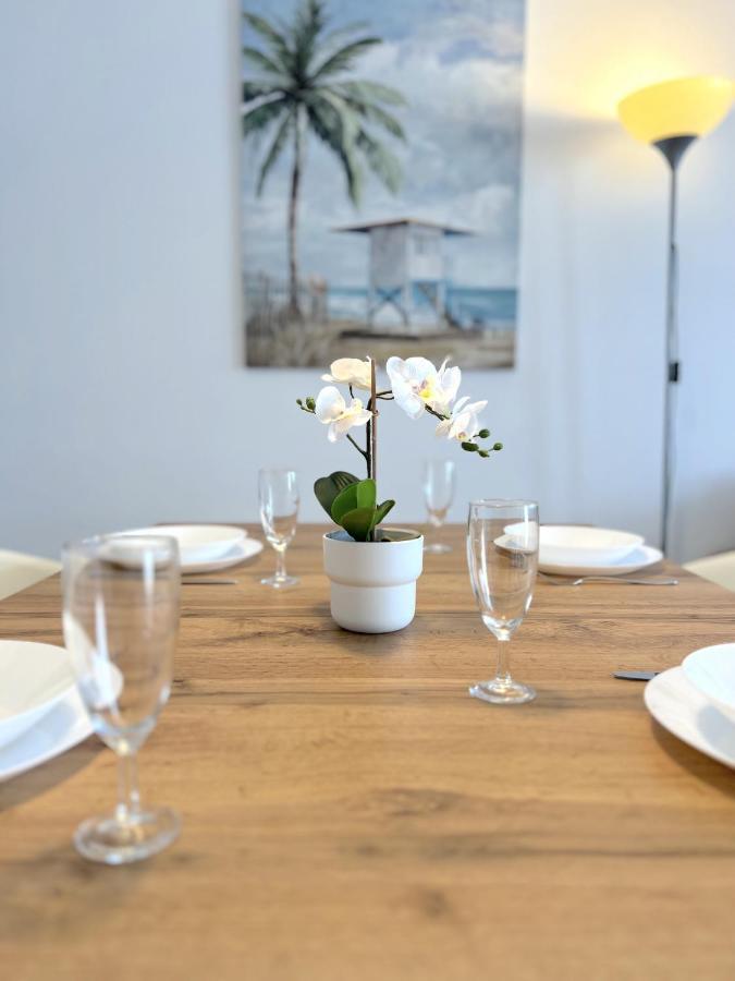Casahost Bastian Boutique I Seaview Apartment Costa Teguise Exterior photo